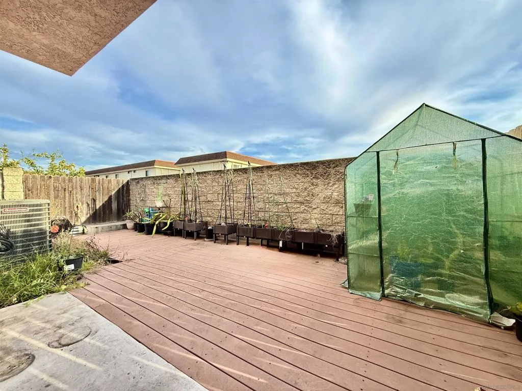 277 Oxford St G, Chula Vista, California 91911 home-pic-24