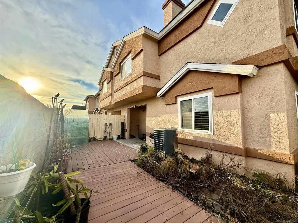 277 Oxford St G, Chula Vista, California 91911 home-pic-25