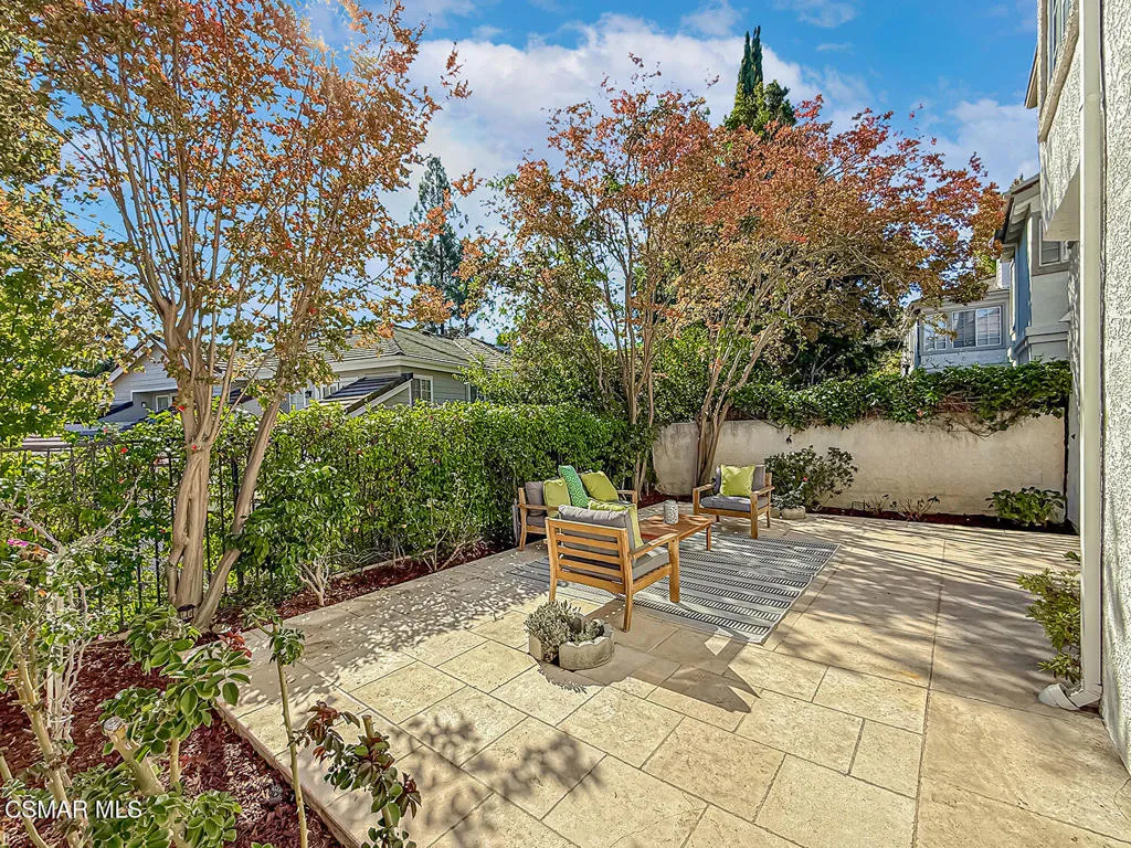 819 Riverrock Circle, Westlake Village, California 91362 home-pic-40