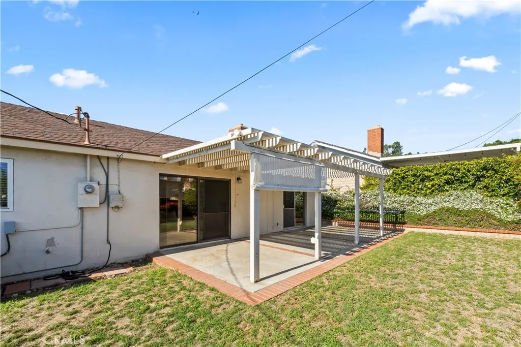 1442 Bookman Avenue, Walnut, California 91789 home-pic-24