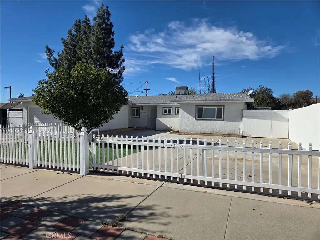 11889 Kilgore, Moreno Valley, California 92557 home-pic-3