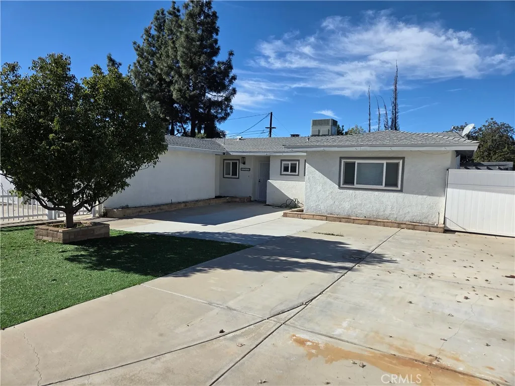 11889 Kilgore, Moreno Valley, California 92557 home-pic-4