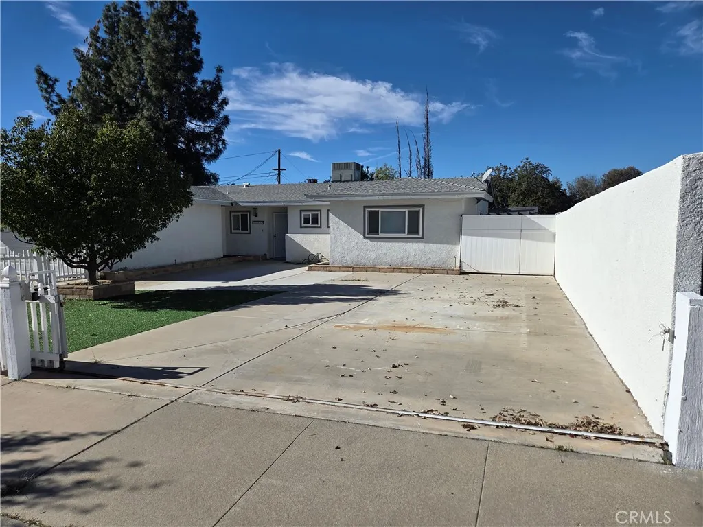 11889 Kilgore, Moreno Valley, California 92557 home-pic-7
