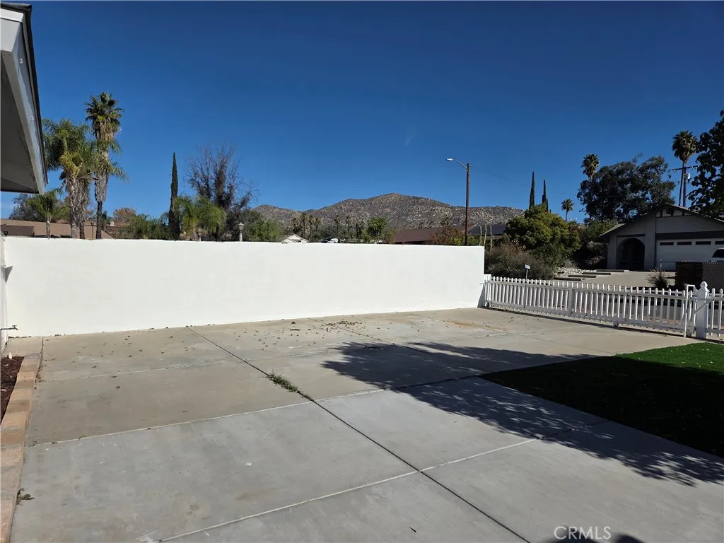 11889 Kilgore, Moreno Valley, California 92557 home-pic-6