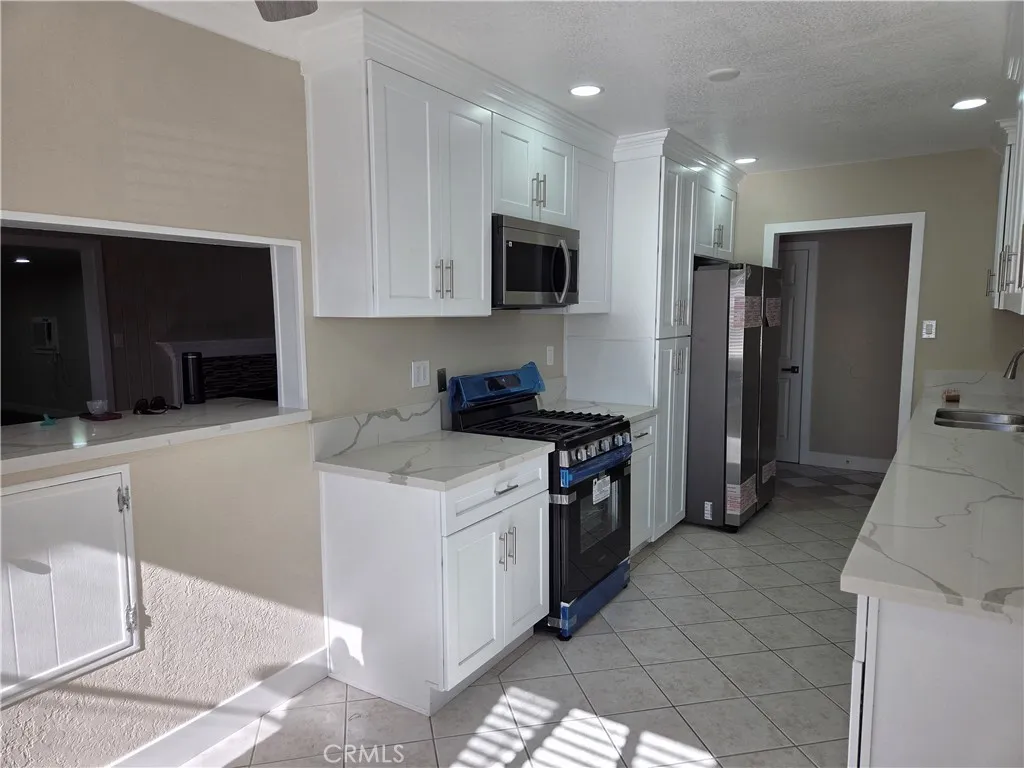 11889 Kilgore, Moreno Valley, California 92557 home-pic-13