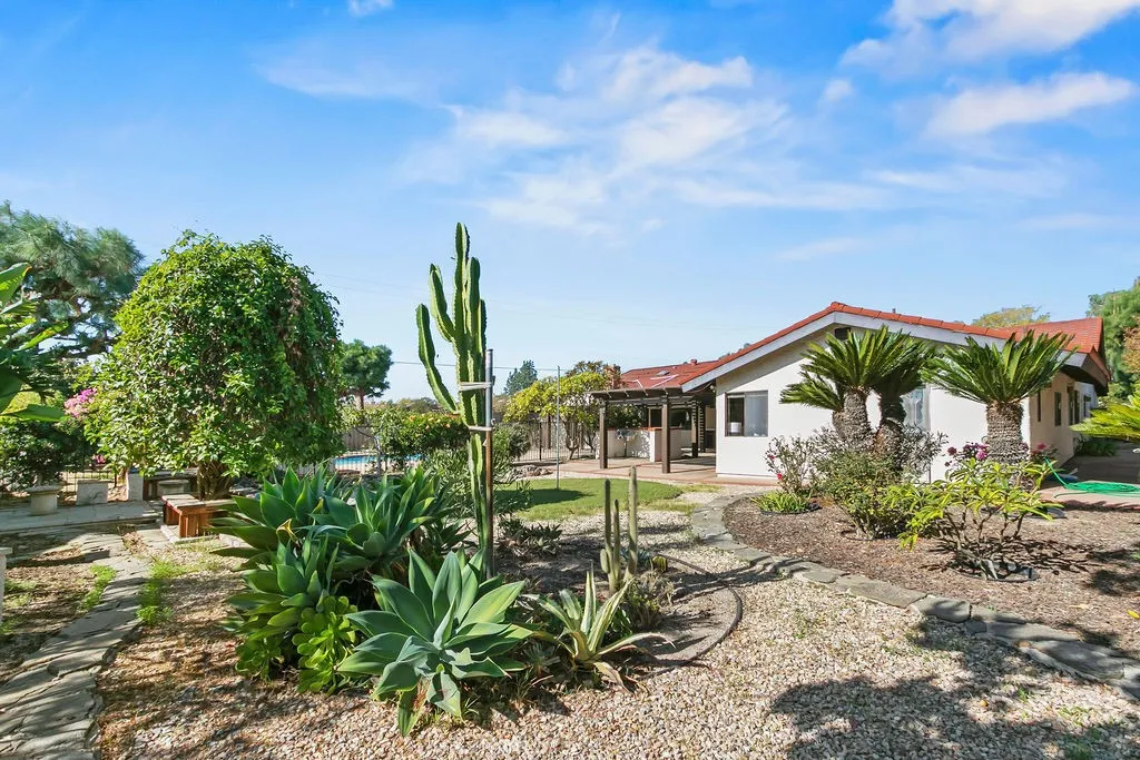 18342 Adams Ranch, Villa Park, California 92861 home-pic-31