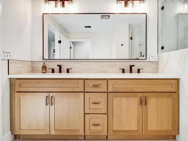24-38525 Desert Greens Dr E-24