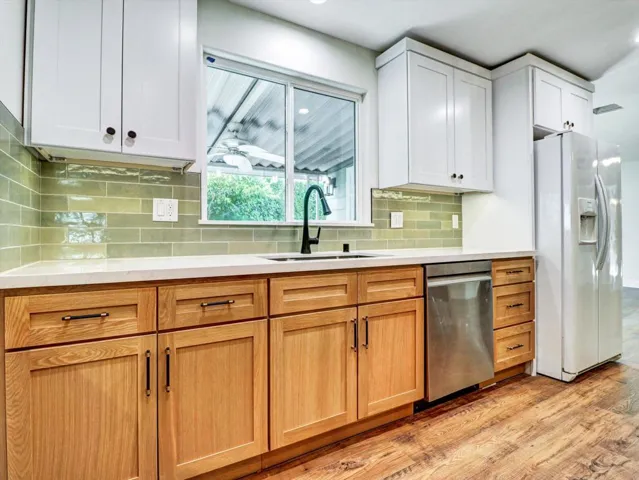 12-38525 Desert Greens Dr E-12