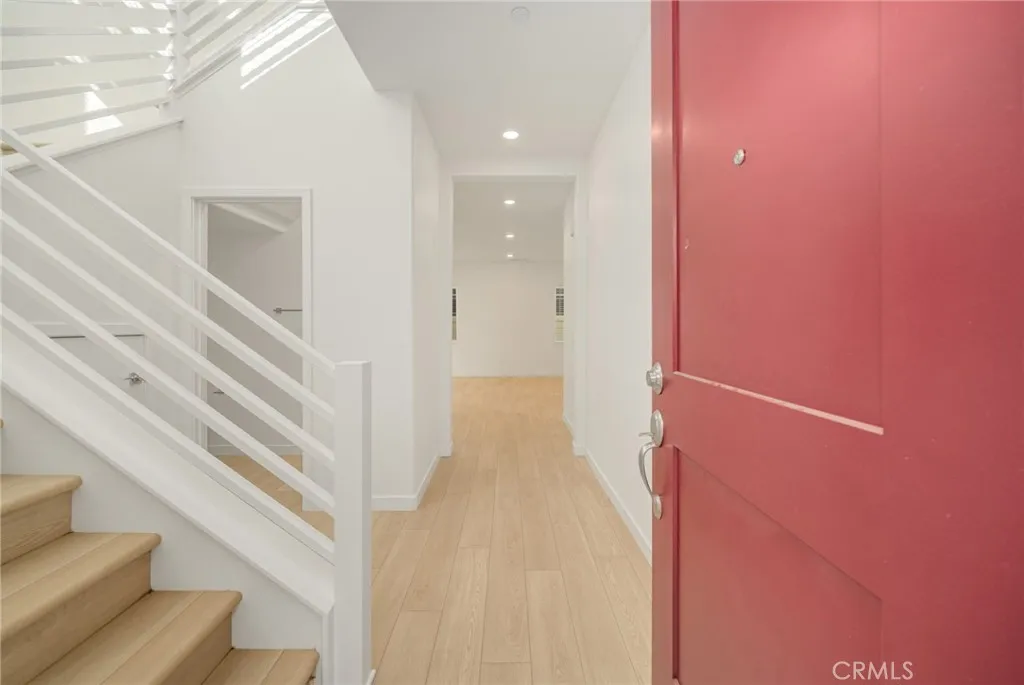 429 Willow Run Lane, Carson, California 90745 home-pic-1