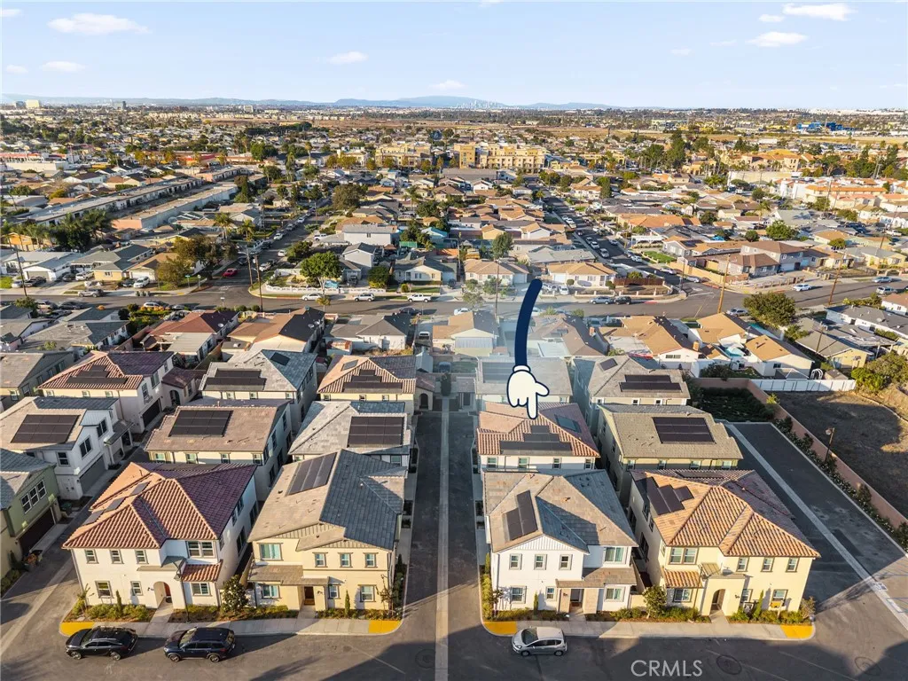 429 Willow Run Lane, Carson, California 90745 home-pic-27