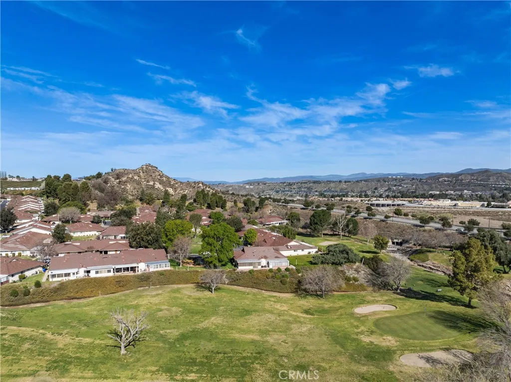 19211 Avenue Of The Oaks A, Newhall, California 91321 home-pic-39
