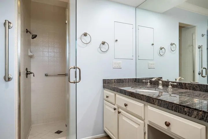 43-web-or-mls-DRDuke_OPMG_1125_043