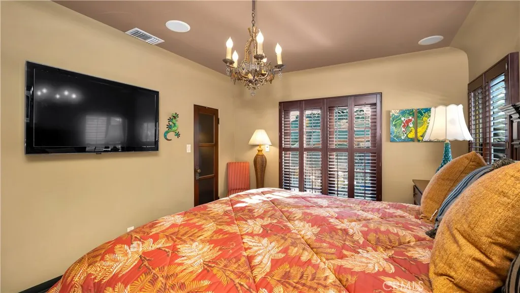 2510 N Park Boulevard, Santa Ana, California 92706 home-pic-43