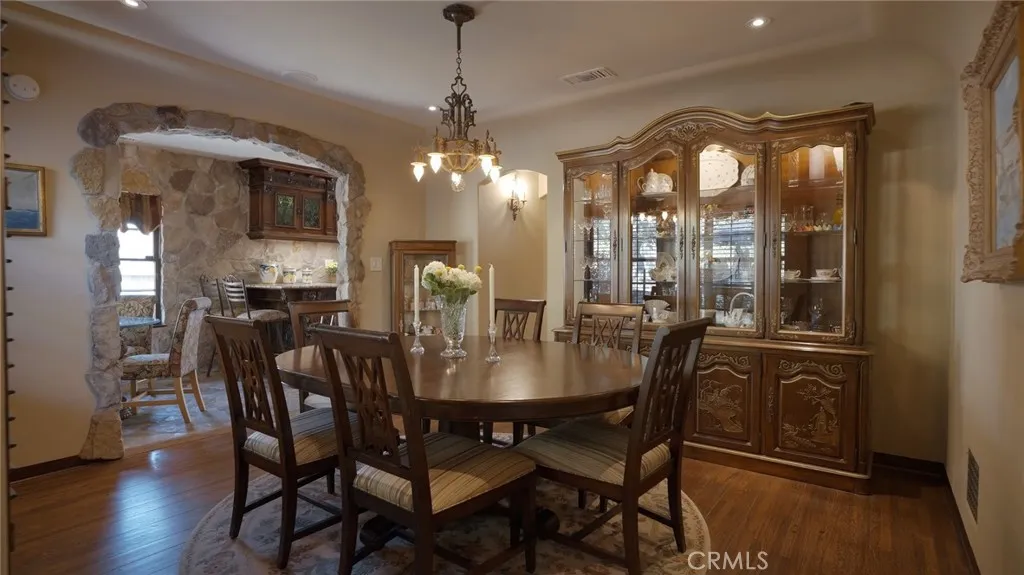 2510 N Park Boulevard, Santa Ana, California 92706 home-pic-22