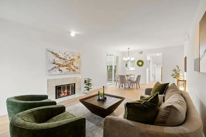 30 Lorton Avenue 105, Burlingame, California 94010