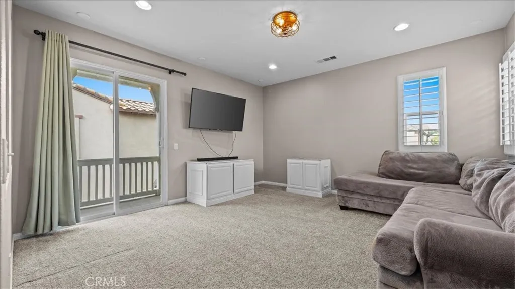 8079 Gulfstream Street, Chino, California 91708 home-pic-16