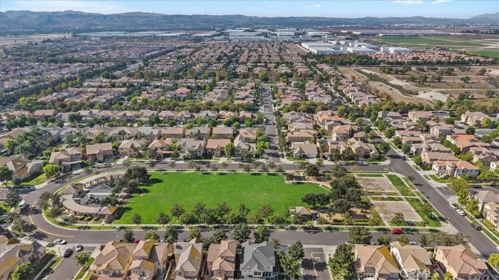 8079 Gulfstream Street, Chino, California 91708 home-pic-40