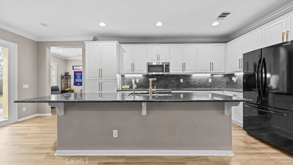8079 Gulfstream Street, Chino, California 91708 home-pic-10