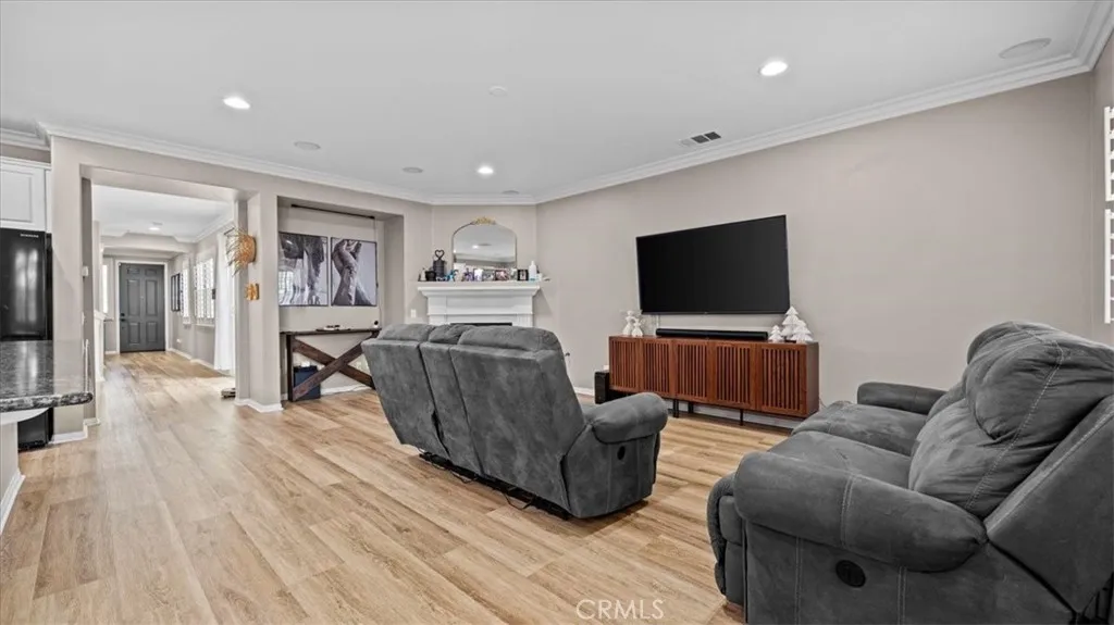 8079 Gulfstream Street, Chino, California 91708 home-pic-7