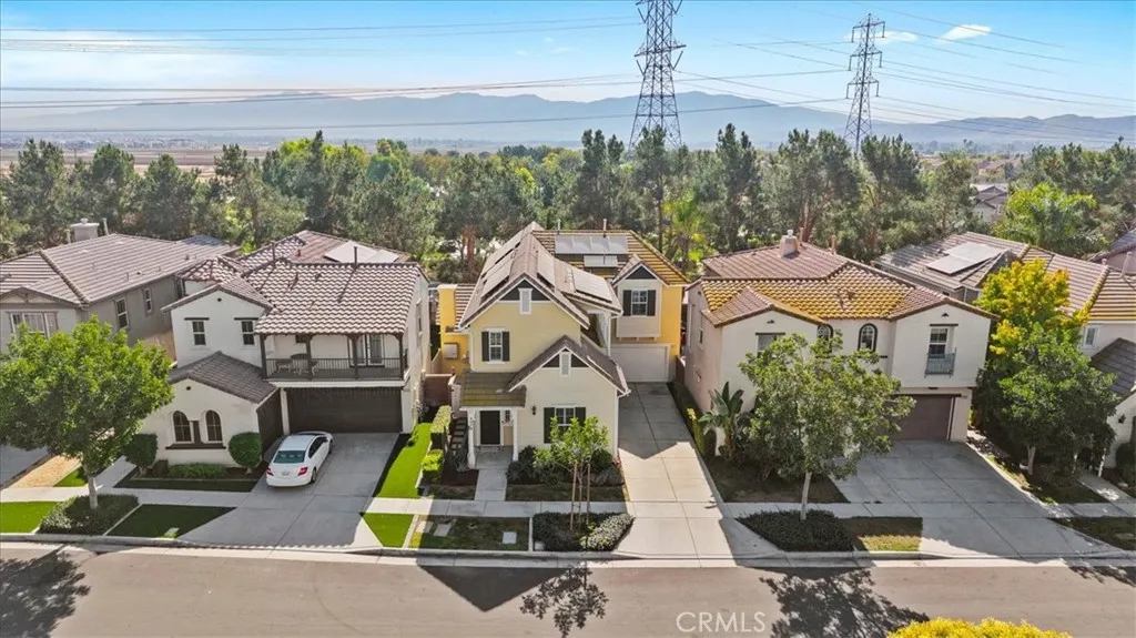 8079 Gulfstream Street, Chino, California 91708 home-pic-34