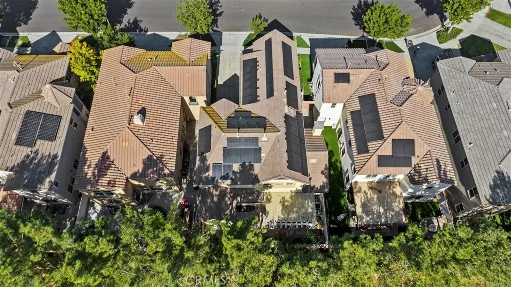 8079 Gulfstream Street, Chino, California 91708 home-pic-37