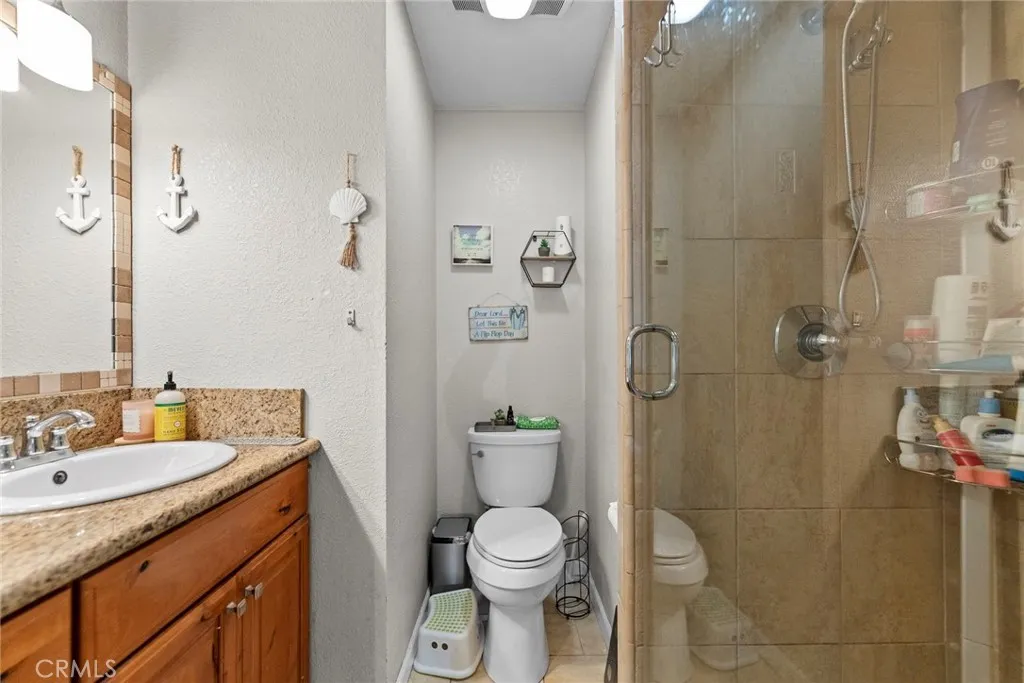 2066 Royalty, Pomona, California 91767 home-pic-21