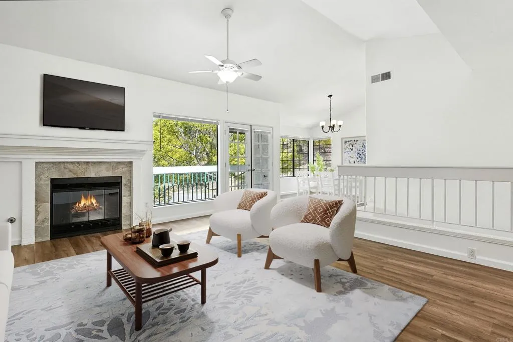 16244 Avenida Venusto, San Diego, California 92128 home-pic-0