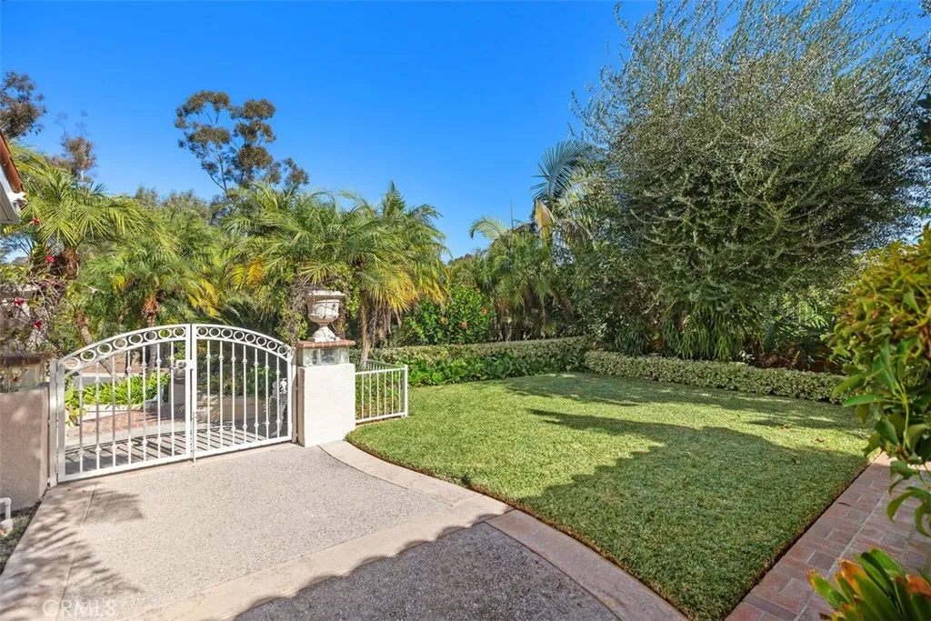 22561 Demasia, Mission Viejo, California 92691 home-pic-4