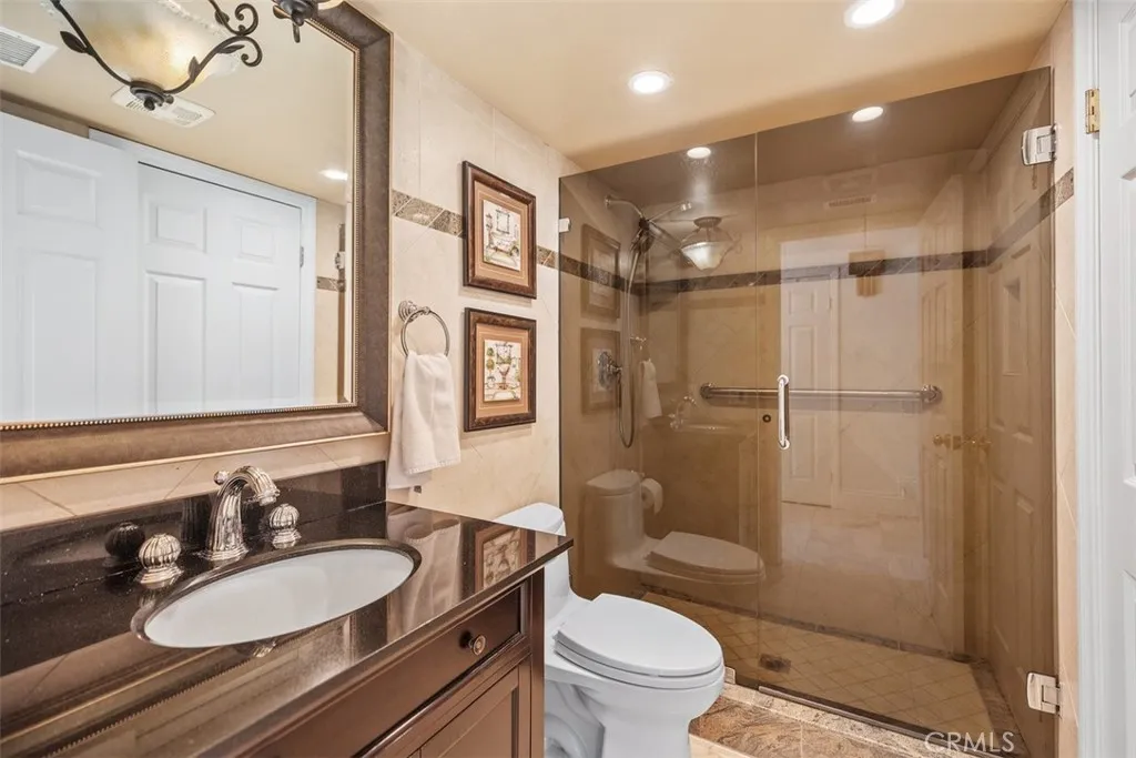 22561 Demasia, Mission Viejo, California 92691 home-pic-25