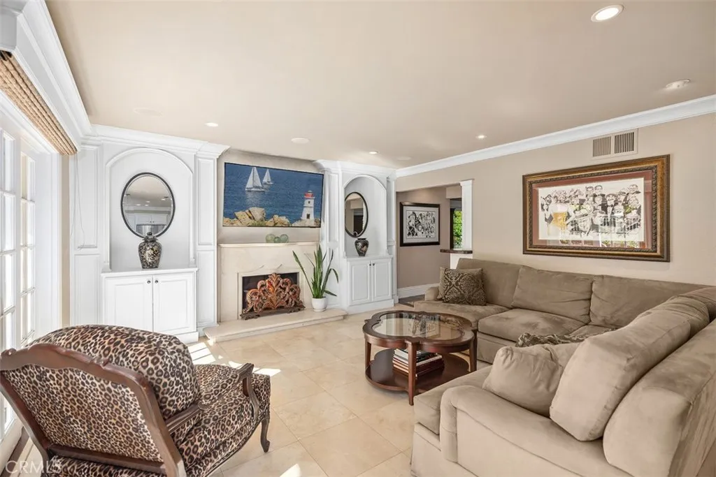 22561 Demasia, Mission Viejo, California 92691 home-pic-19