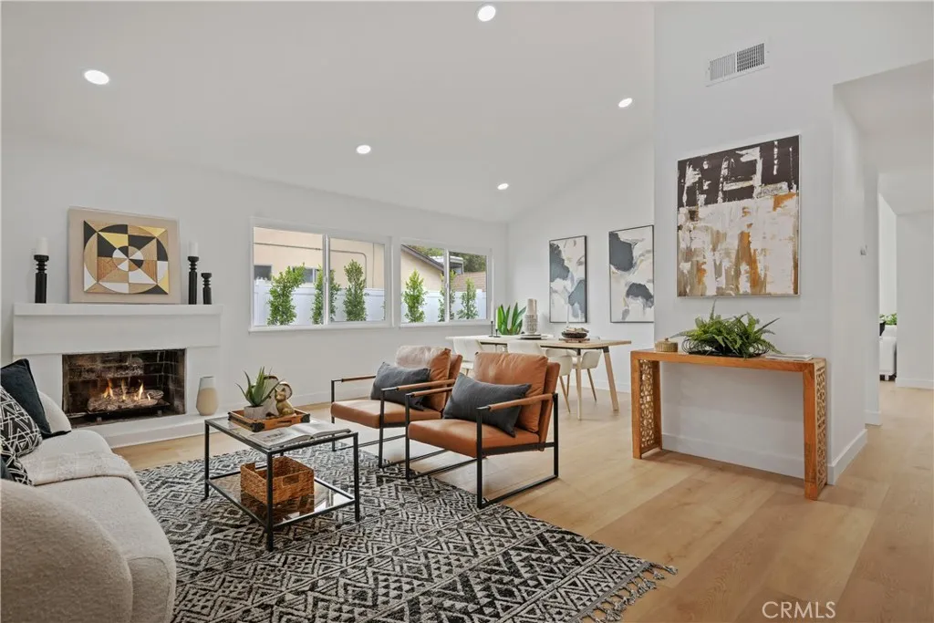 2108 Ardenwood, Simi Valley, California 93063 home-pic-6