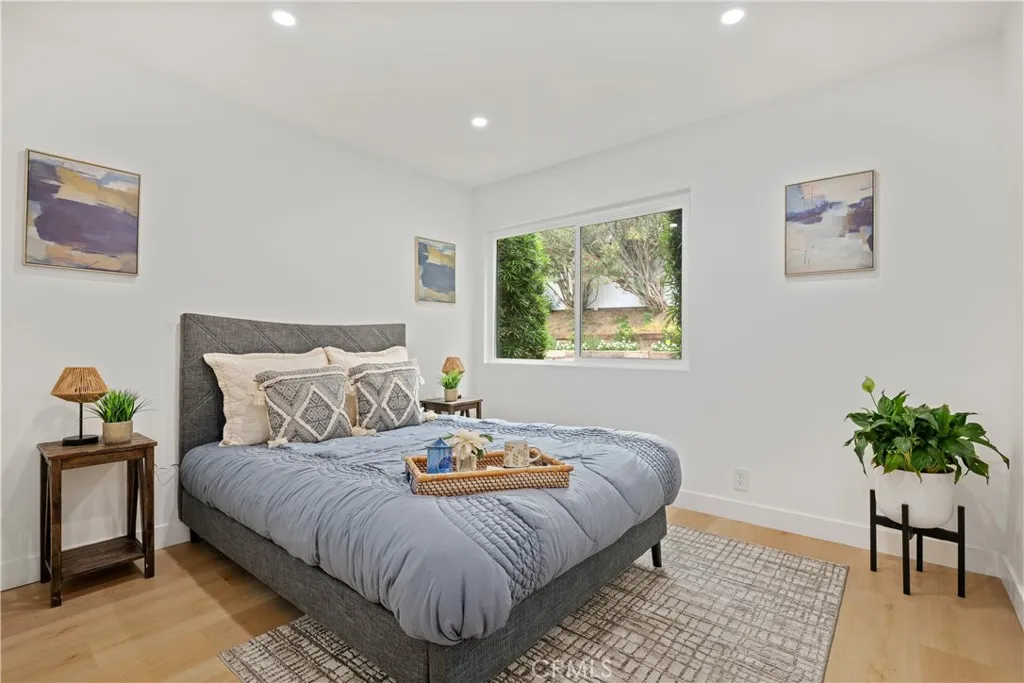 2108 Ardenwood, Simi Valley, California 93063 home-pic-23