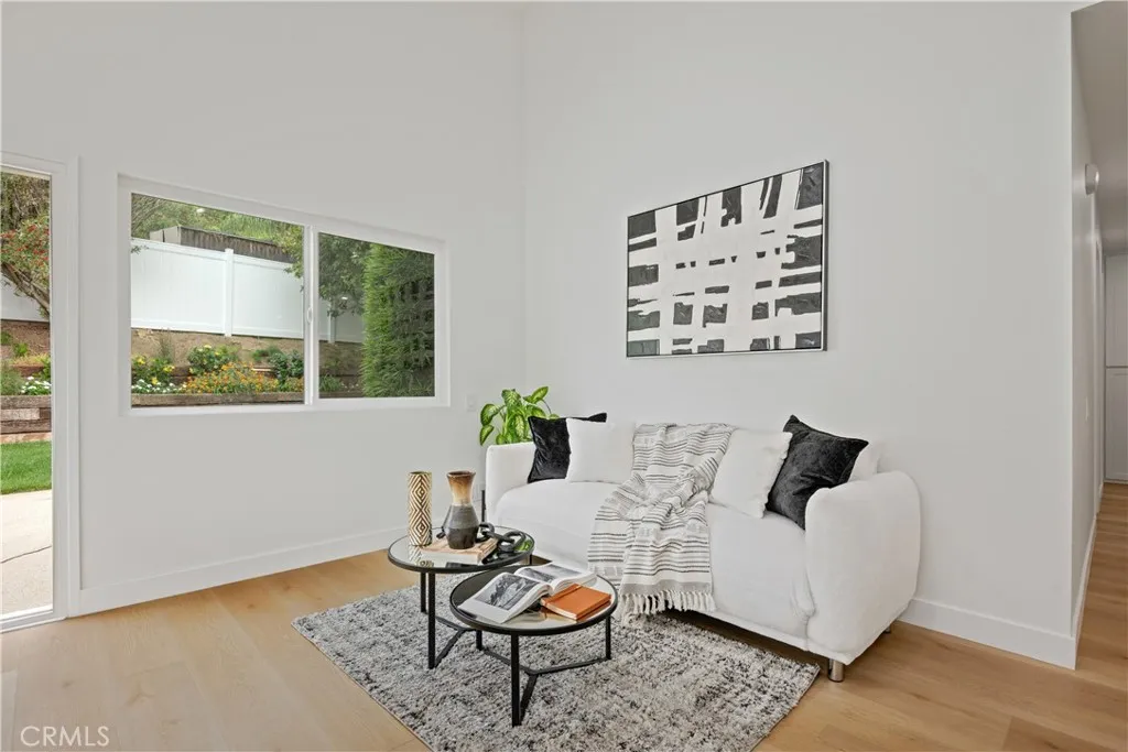 2108 Ardenwood, Simi Valley, California 93063 home-pic-18