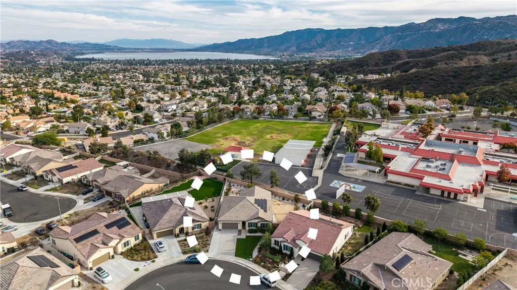 16654 Elk Grove, Lake Elsinore, California 92530 home-pic-22