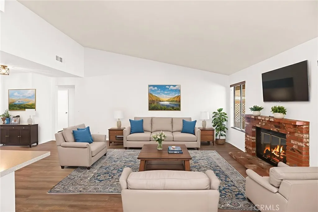 1362 Yorktown, San Jacinto, California 92583 home-pic-6
