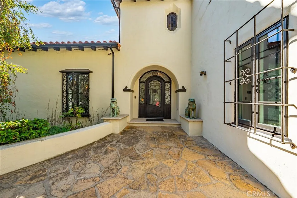 1591 Virginia Rd, San Marino, California 91108 home-pic-1