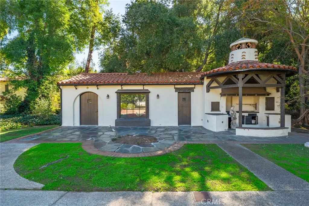 1591 Virginia Rd, San Marino, California 91108 home-pic-10