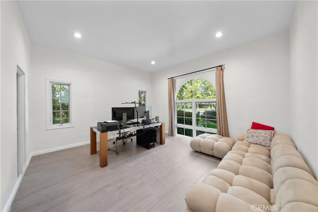 1591 Virginia Rd, San Marino, California 91108 home-pic-34