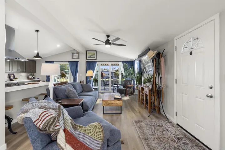 Den/Family/Great Room