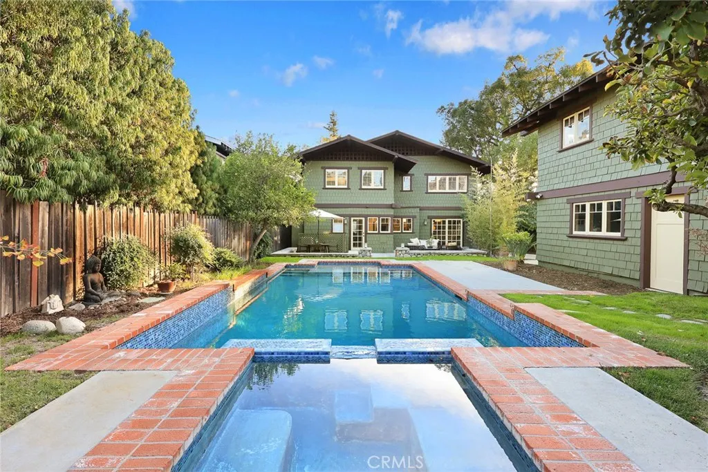 1661 Las Lunas, Pasadena, California 91106 home-pic-32