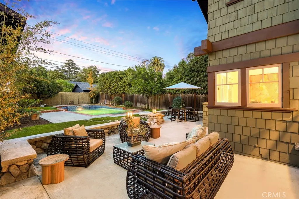 1661 Las Lunas, Pasadena, California 91106 home-pic-27