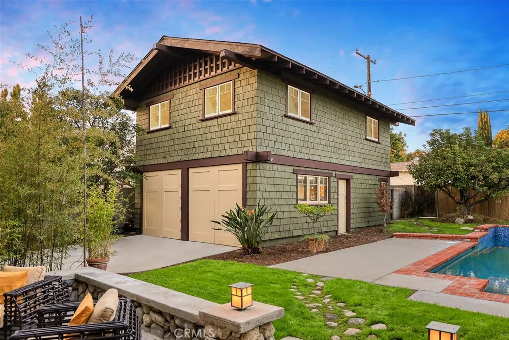1661 Las Lunas, Pasadena, California 91106 home-pic-34