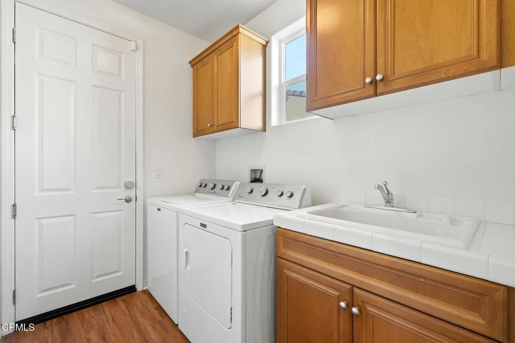 3325 Eagle Bend Lane, Oxnard, California 93036 home-pic-41