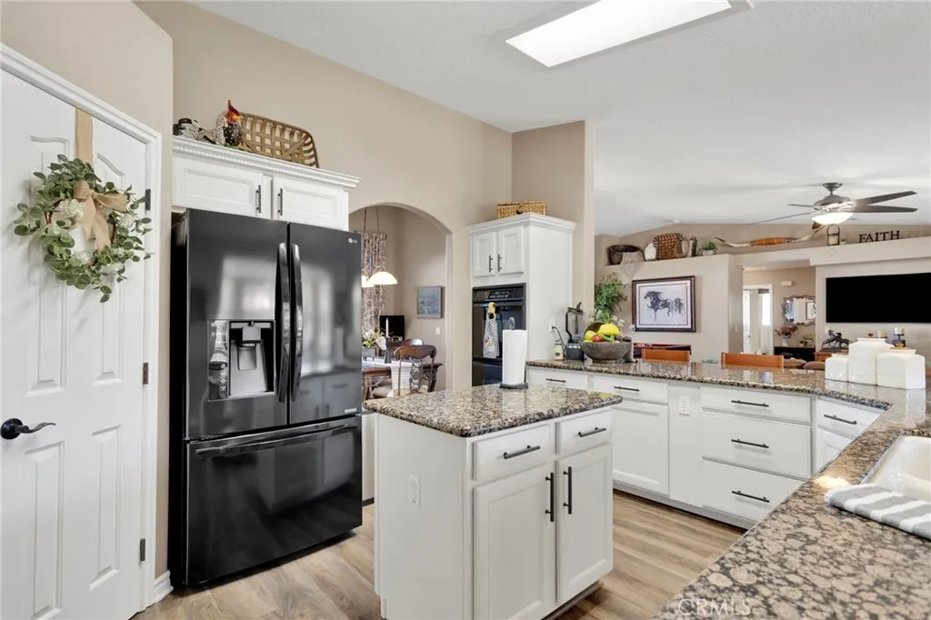 2909 Silver Ridge Drive, Pinon Hills, California 92372 home-pic-14