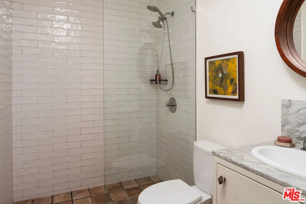 5308 Hillcrest Drive, Los Angeles, California 90043 home-pic-31