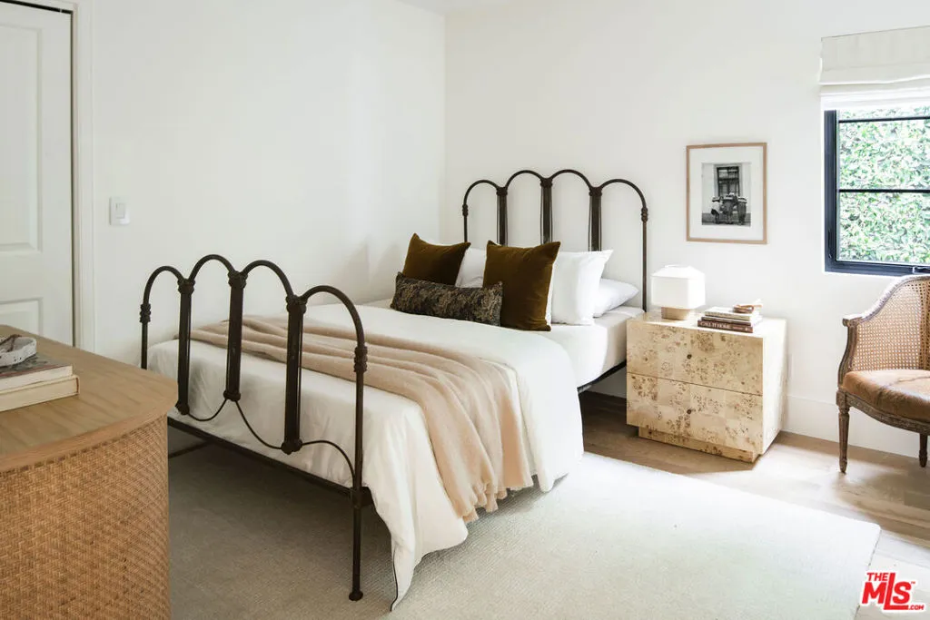 5308 Hillcrest Drive, Los Angeles, California 90043 home-pic-25