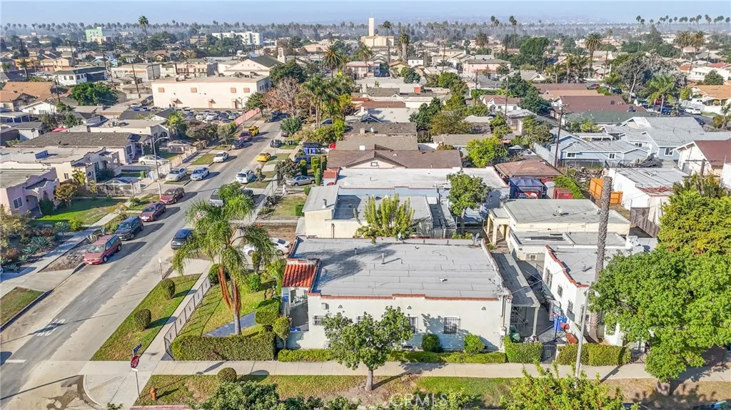 1501 W 53rd, Los Angeles, California 90062 home-pic-18