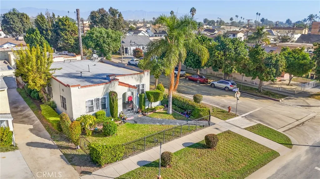 1501 W 53rd, Los Angeles, California 90062 home-pic-17