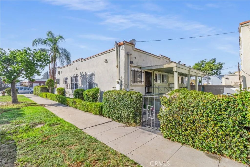 1501 W 53rd, Los Angeles, California 90062 home-pic-10