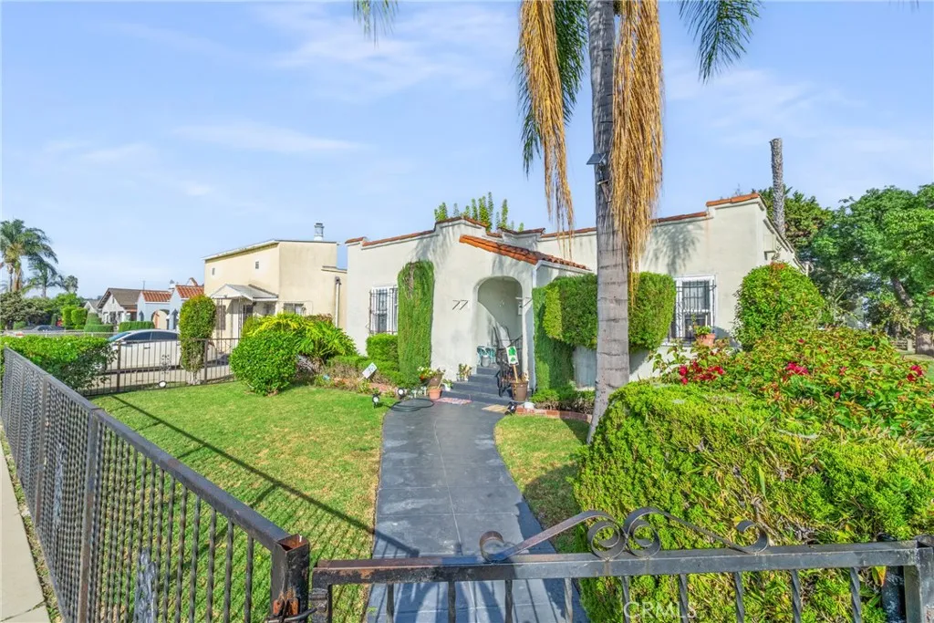 1501 W 53rd, Los Angeles, California 90062 home-pic-2